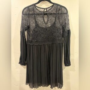 Mango Black Lace Bodice Long Sleeve Pleated Mini Dress